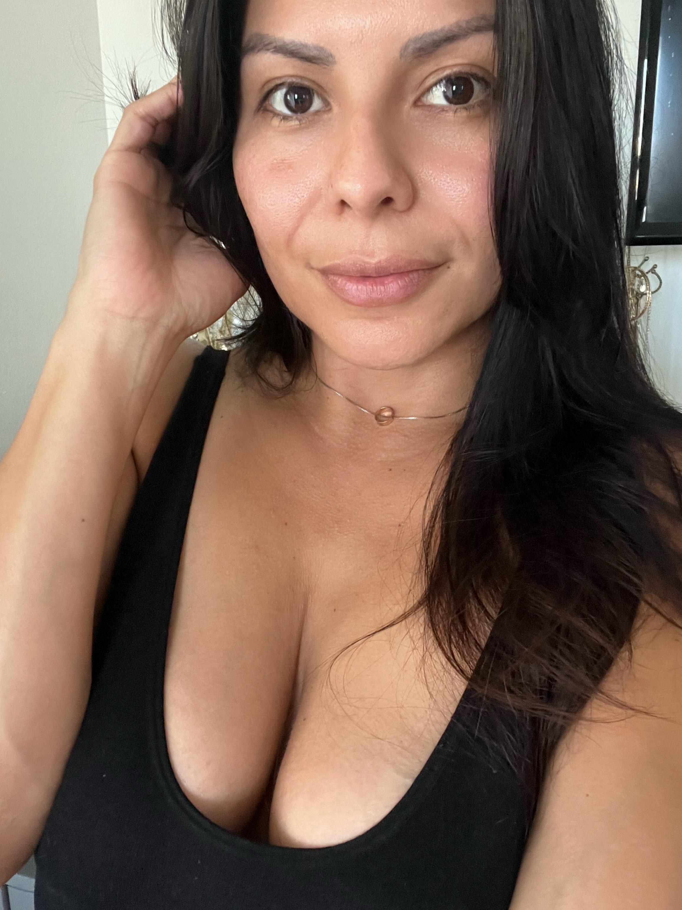 files/mom_selfie_3.jpg